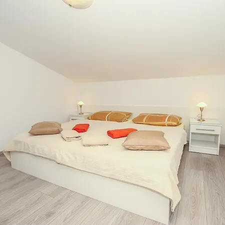 Katarina Affittacamere 3*