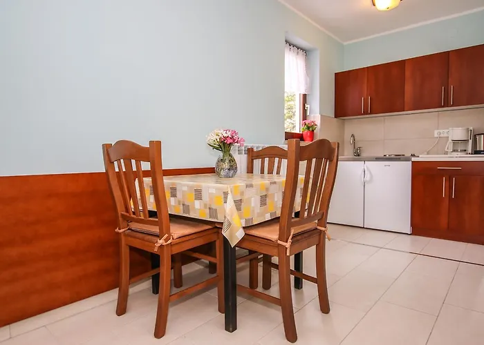 Katarina Guest house 3*