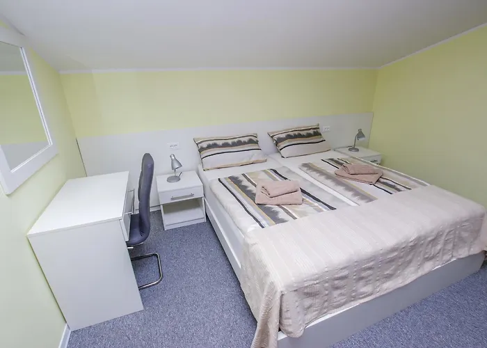 Guest house Katarina 3*